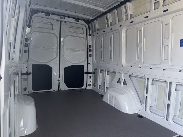 2025 Mercedes-Benz Sprinter 2500 Cargo 170 WB West Burlington IA