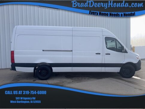 2025_Mercedes-Benz_Sprinter 2500_Cargo 170 WB_ West Burlington IA