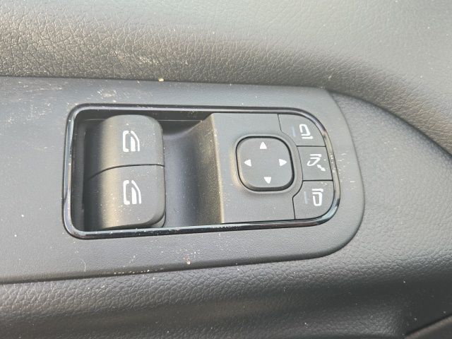 2025 Mercedes-Benz Sprinter 2500 Cargo 170 WB West Burlington IA