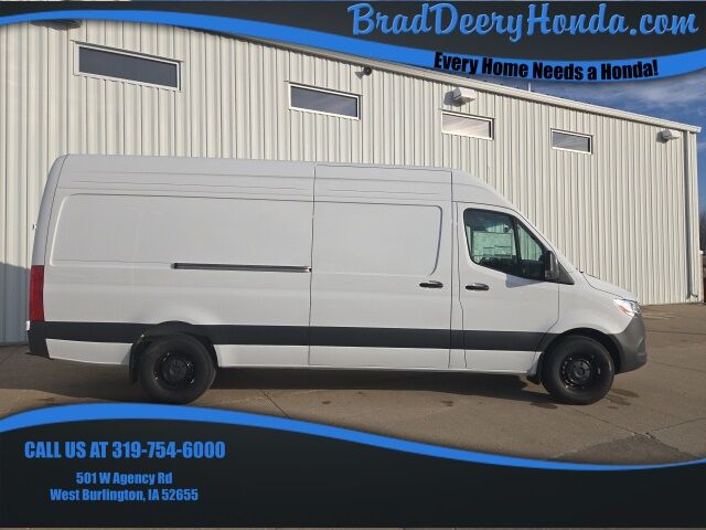 2025 Mercedes-Benz Sprinter 2500 Cargo 170 WB