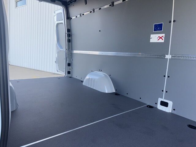 2025 Mercedes-Benz Sprinter 2500 Cargo 170 WB West Burlington IA