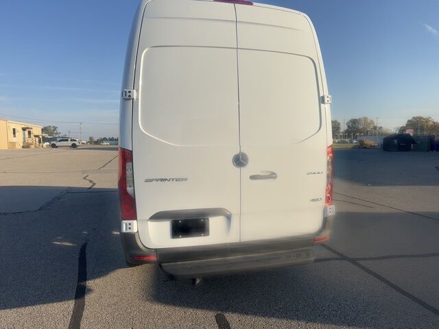 2025 Mercedes-Benz Sprinter 2500 Cargo 170 WB West Burlington IA