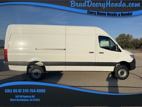 2025_Mercedes-Benz_Sprinter 2500_Cargo 170 WB_ West Burlington IA