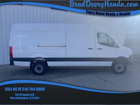2025_Mercedes-Benz_Sprinter 2500_Cargo 170 WB_ West Burlington IA