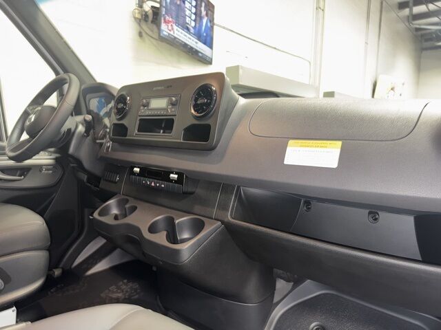 2025 Mercedes-Benz Sprinter 2500 Cargo 170 WB West Burlington IA 2025 Mercedes-Benz Sprinter 2500 Cargo 170 WB West Burlington IA