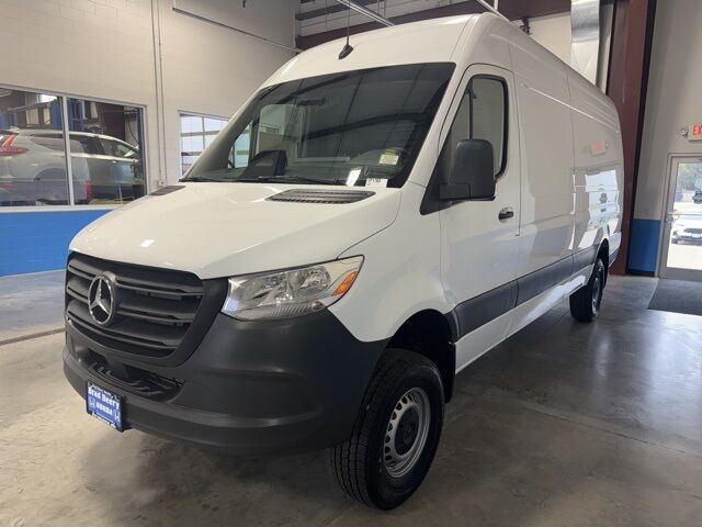 2025 Mercedes-Benz Sprinter 2500 Cargo 170 WB West Burlington IA 2025 Mercedes-Benz Sprinter 2500 Cargo 170 WB West Burlington IA