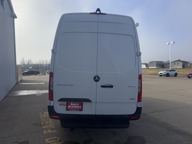 2025 Mercedes-Benz Sprinter 2500 Cargo 170 WB West Burlington IA