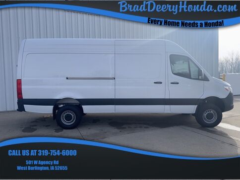 2025_Mercedes-Benz_Sprinter 2500_Cargo 170 WB_ West Burlington IA