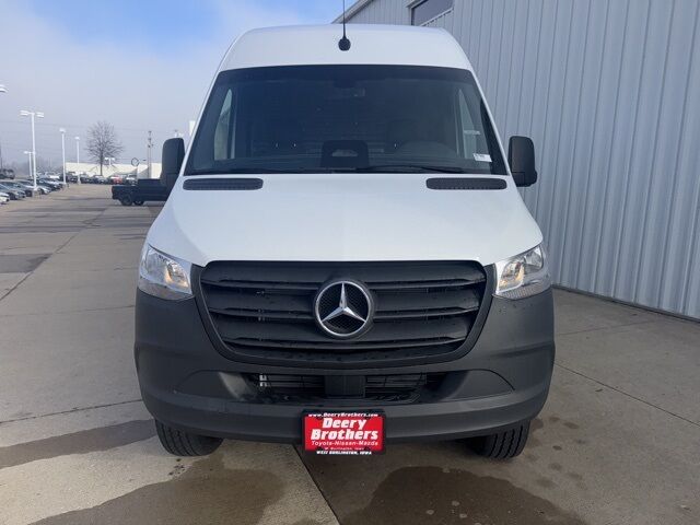 2025 Mercedes-Benz Sprinter 2500 Cargo 170 WB West Burlington IA