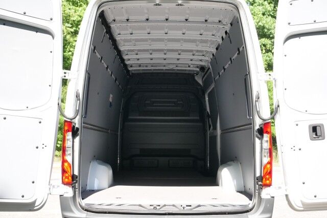 2025 Mercedes-Benz Sprinter 2500 Cargo Van / HO Diesel / AWD / HIGH ROOF! High Point NC