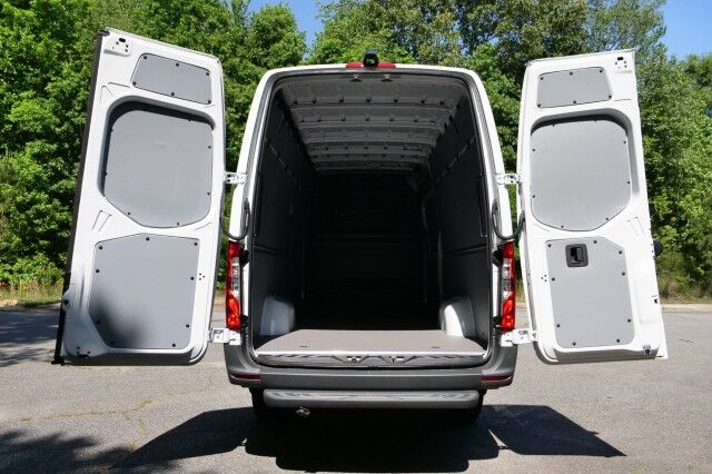 2025 Mercedes-Benz Sprinter 2500 Cargo Van / HO Diesel / AWD / HIGH ROOF! High Point NC