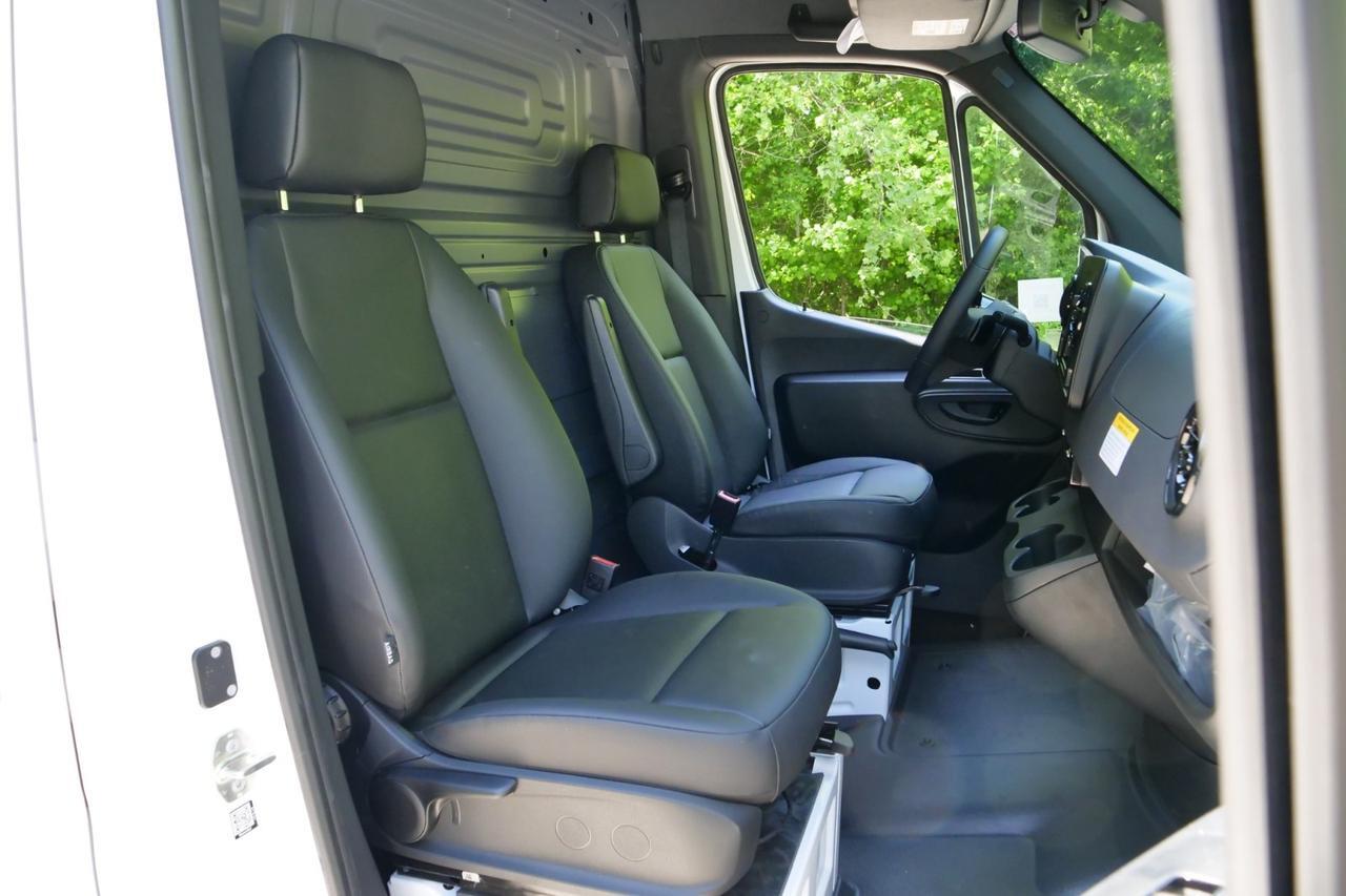 2025 Mercedes-Benz Sprinter 2500 Cargo Van / HO Diesel / AWD / HIGH ROOF! Lincolnton NC