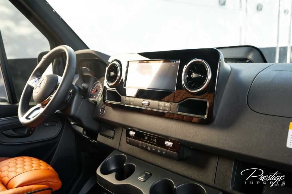 2025 Mercedes-Benz Sprinter 2500 High Roof 4-Cyl Diesel HO North Miami Beach FL