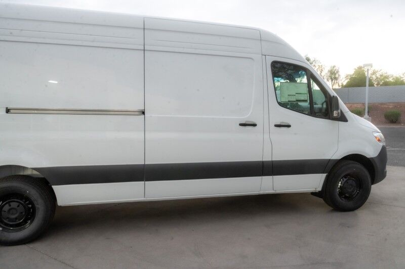 2025 Mercedes-Benz Sprinter Cargo Van 2500 High Roof I4 Diesel 170" RWD