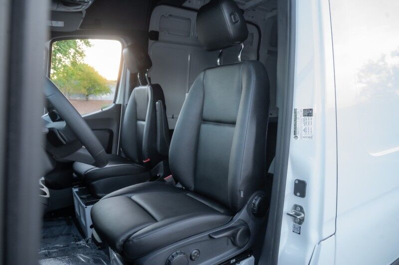 2025 Mercedes-Benz Sprinter Cargo Van 2500 High Roof I4 Diesel HO 144" RWD Peoria AZ