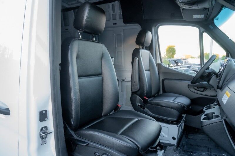 2025 Mercedes-Benz Sprinter Cargo Van 2500 High Roof I4 Diesel HO 170" RWD Peoria AZ