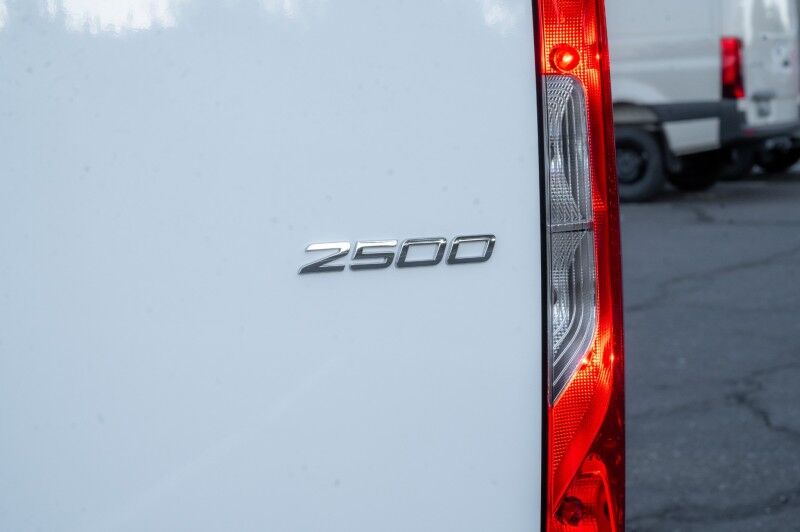 2025 Mercedes-Benz Sprinter Cargo Van 2500 High Roof I4 Diesel HO 170" RWD Peoria AZ