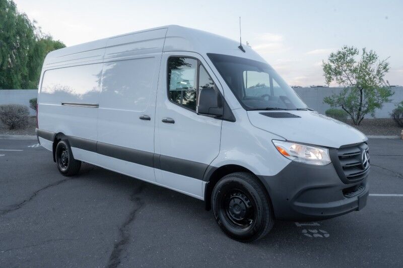 2025 Mercedes-Benz Sprinter Cargo Van 2500 High Roof I4 Diesel HO 170" RWD
