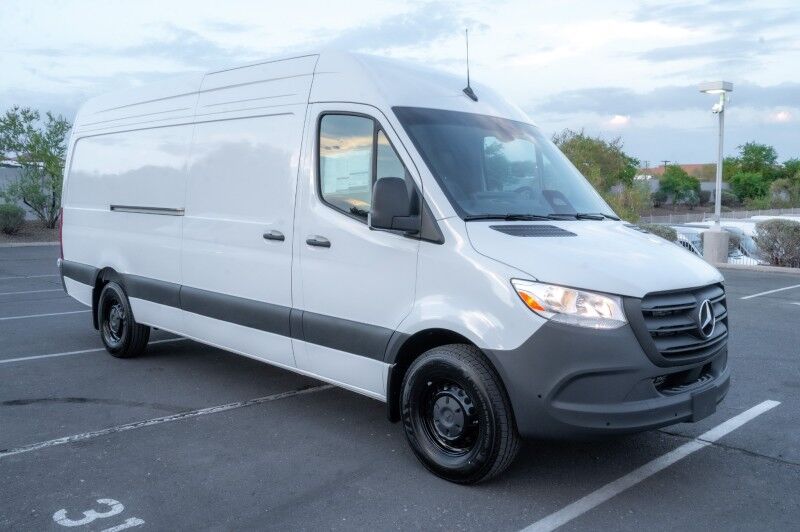 2025 Mercedes-Benz Sprinter Cargo Van 2500 High Roof I4 Diesel HO 170" RWD