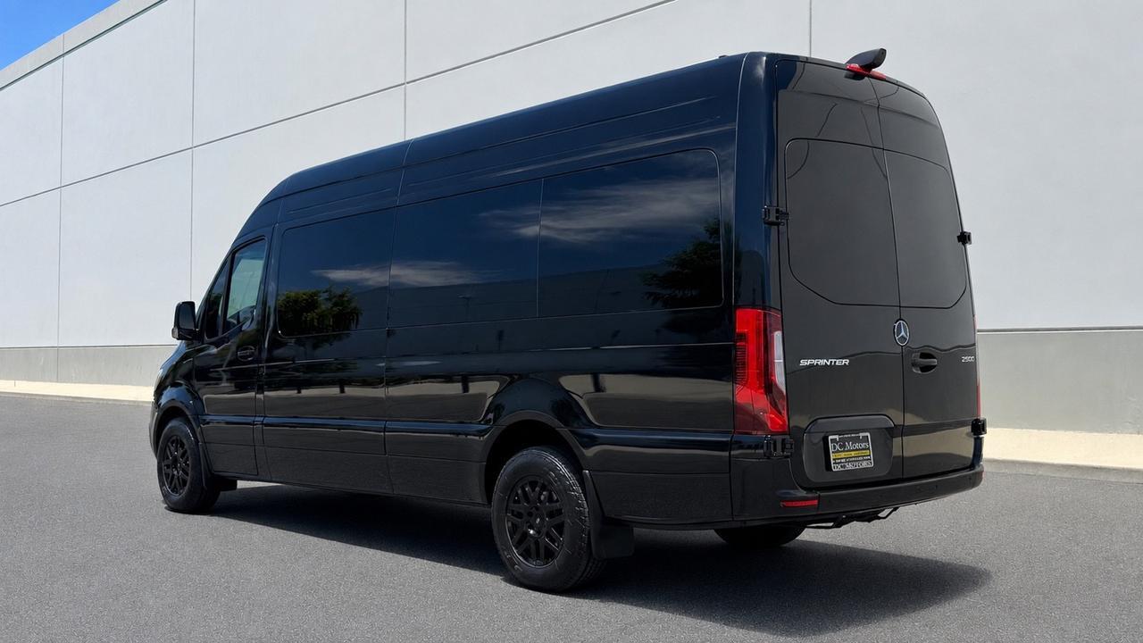 2025 Mercedes-Benz Sprinter Cargo Van Anaheim Hills CA