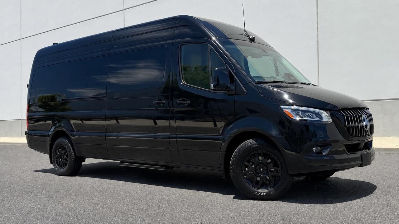 2025 Mercedes-Benz Sprinter Cargo Van Anaheim Hills CA