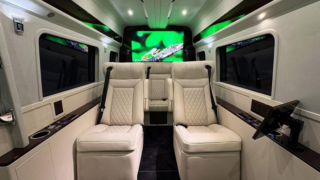 2025 Mercedes-Benz Sprinter Cargo Van Anaheim Hills CA