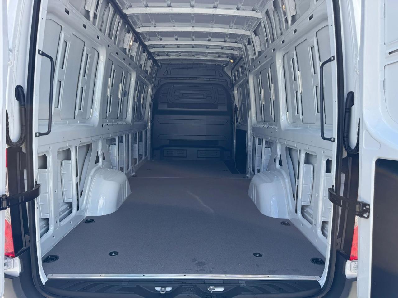 2025 Mercedes-Benz Sprinter Cargo Van Miami FL