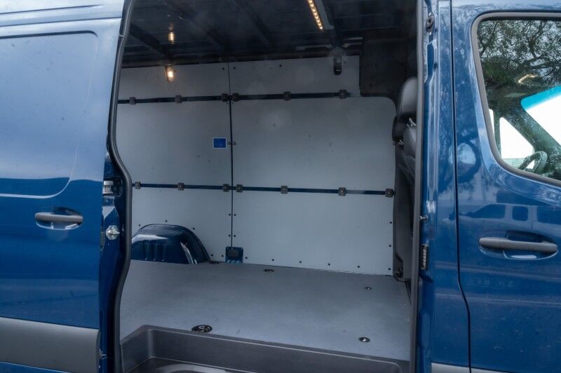 2025 Mercedes-Benz Sprinter Cargo Van 2500 High Roof I4 Diesel 144" RWD Peoria AZ