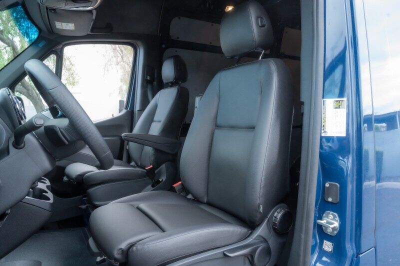 2025 Mercedes-Benz Sprinter Cargo Van 2500 High Roof I4 Diesel 144" RWD Peoria AZ