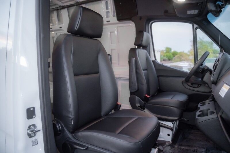 2025 Mercedes-Benz Sprinter Cargo Van 2500 High Roof I4 Diesel 144" RWD Peoria AZ