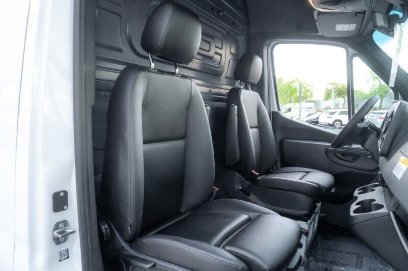 2025 Mercedes-Benz Sprinter Cargo Van 2500 High Roof I4 Diesel 144" RWD Peoria AZ
