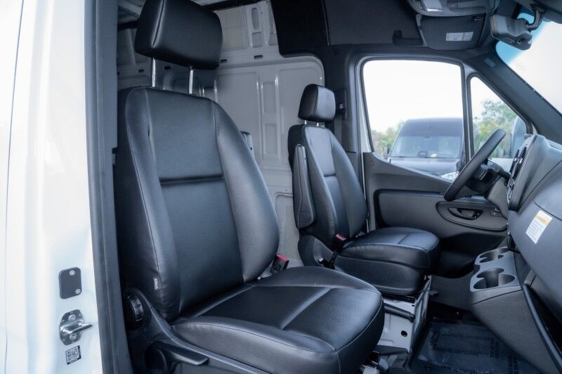 2025 Mercedes-Benz Sprinter Cargo Van 2500 High Roof I4 Diesel 144" RWD Peoria AZ