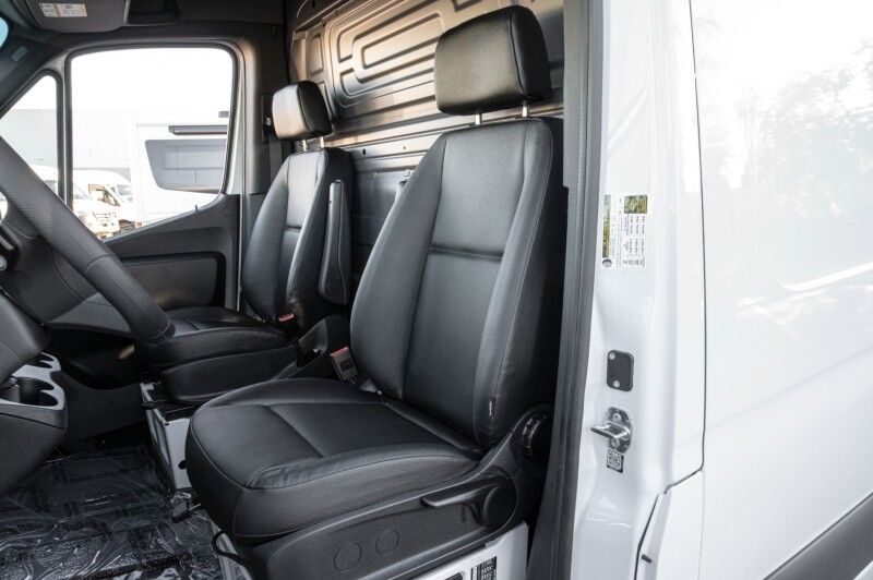 2025 Mercedes-Benz Sprinter Cargo Van 2500 High Roof I4 Diesel 144" RWD Peoria AZ