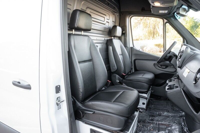 2025 Mercedes-Benz Sprinter Cargo Van 2500 High Roof I4 Diesel 144" RWD Peoria AZ