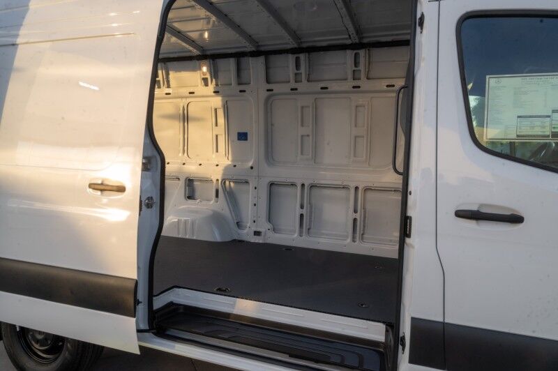 2025 Mercedes-Benz Sprinter Cargo Van 2500 High Roof I4 Diesel 144" RWD Peoria AZ