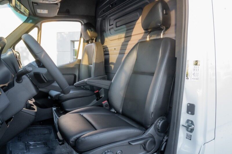 2025 Mercedes-Benz Sprinter Cargo Van 2500 High Roof I4 Diesel 144" RWD Peoria AZ