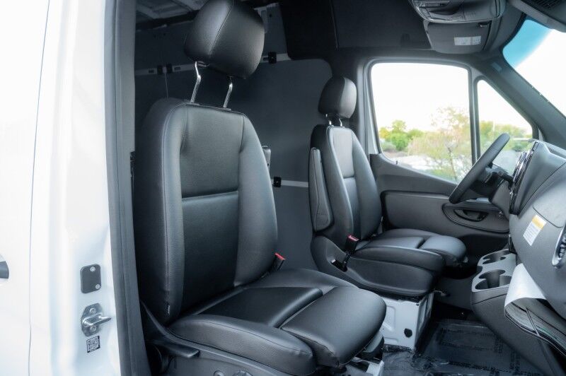 2025 Mercedes-Benz Sprinter Cargo Van 2500 High Roof I4 Diesel 170 RWD Peoria AZ