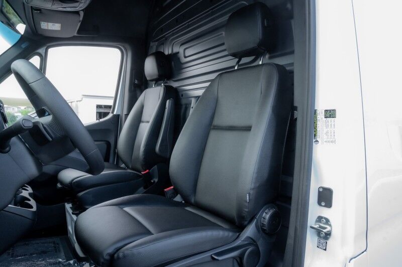 2025 Mercedes-Benz Sprinter Cargo Van 2500 High Roof I4 Diesel 170" RWD Peoria AZ