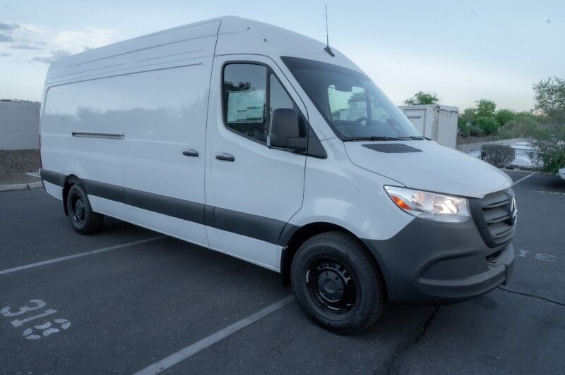 2025 Mercedes-Benz Sprinter Cargo Van 2500 High Roof I4 Diesel 170" RWD