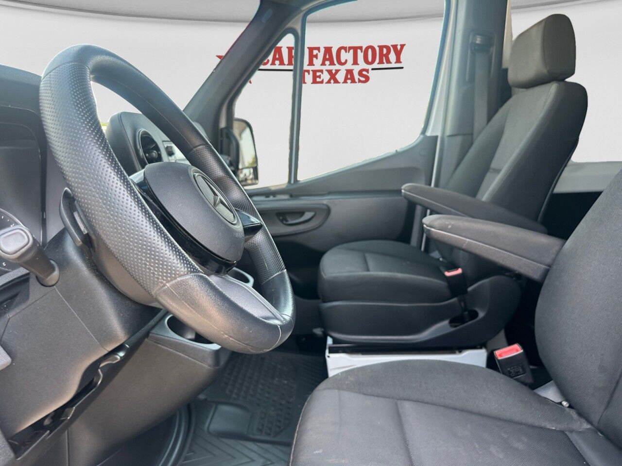 2025 Mercedes-Benz Sprinter Cargo Van 2500 High Roof I4 Diesel 170" RWD Lancaster TX