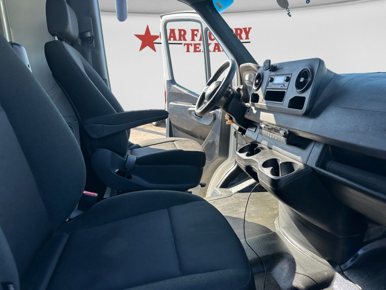 2025 Mercedes-Benz Sprinter Cargo Van 2500 High Roof I4 Diesel 170" RWD Lancaster TX