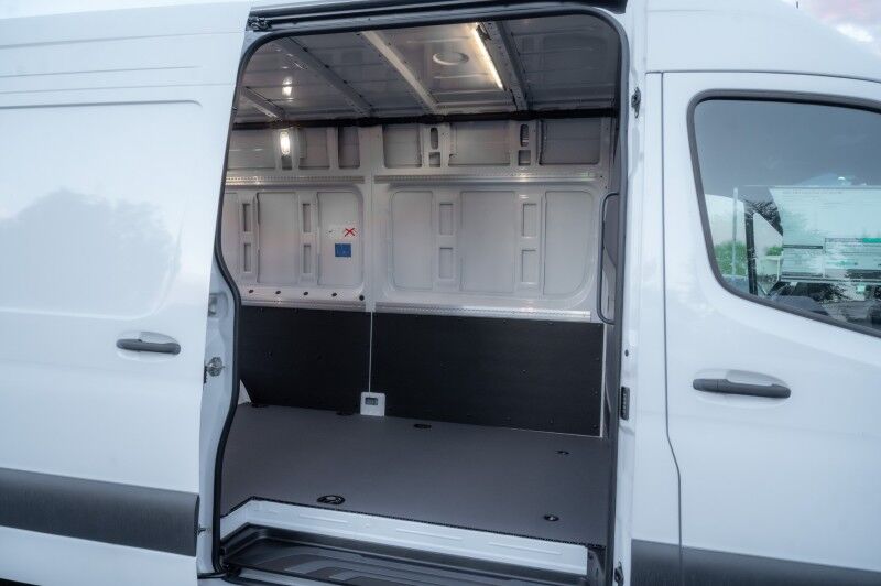 2025 Mercedes-Benz Sprinter Cargo Van 2500 High Roof I4 Diesel HO 170" RWD Peoria AZ