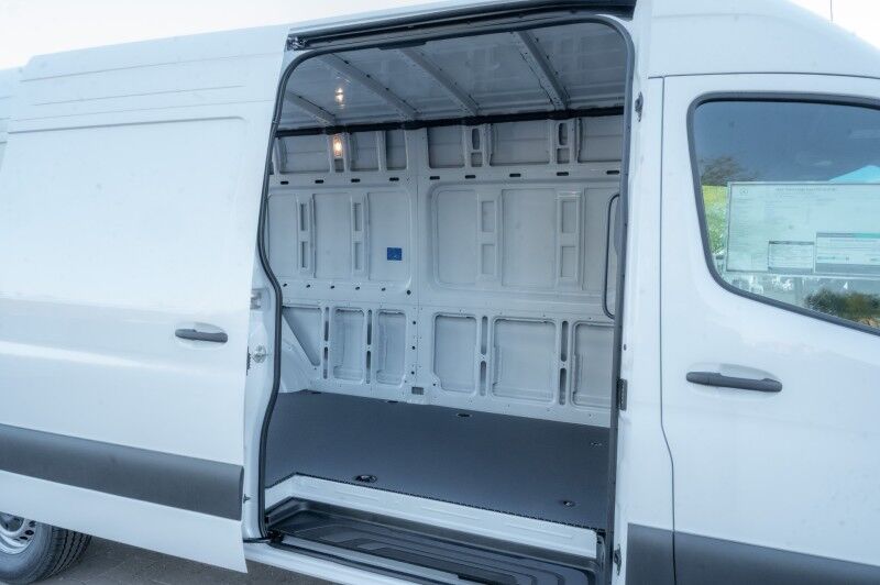 2025 Mercedes-Benz Sprinter Cargo Van 2500 High Roof I4 Diesel HO 170 RWD Peoria AZ