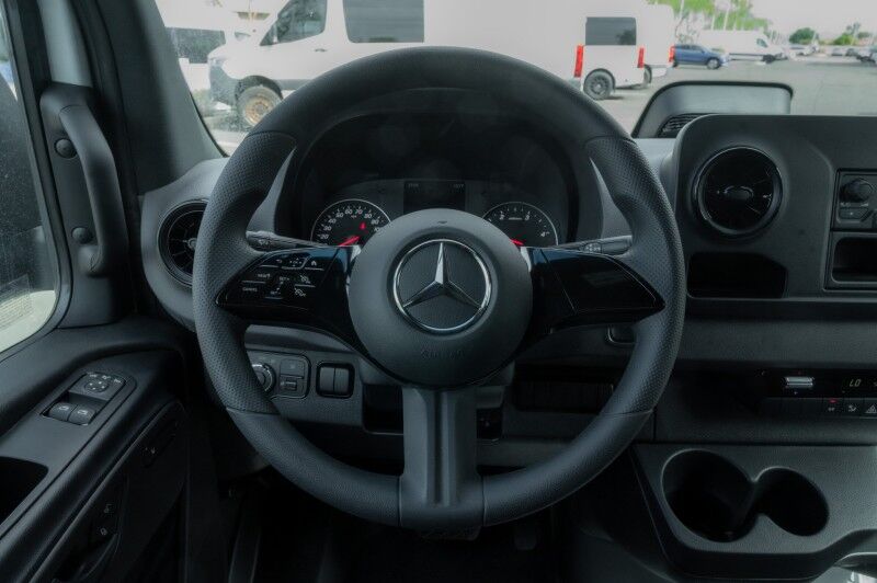 2025 Mercedes-Benz Sprinter Cargo Van 2500 High Roof I4 Diesel HO 170 RWD Peoria AZ