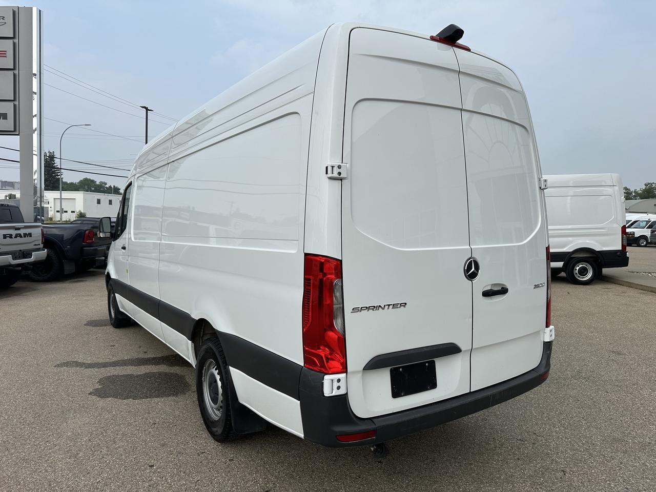 2025 Mercedes-Benz Sprinter Cargo Van 2500 High Roof RWD | 2L Diesel | Heated Seats | Backup Camera | Low KMs Redwater AB