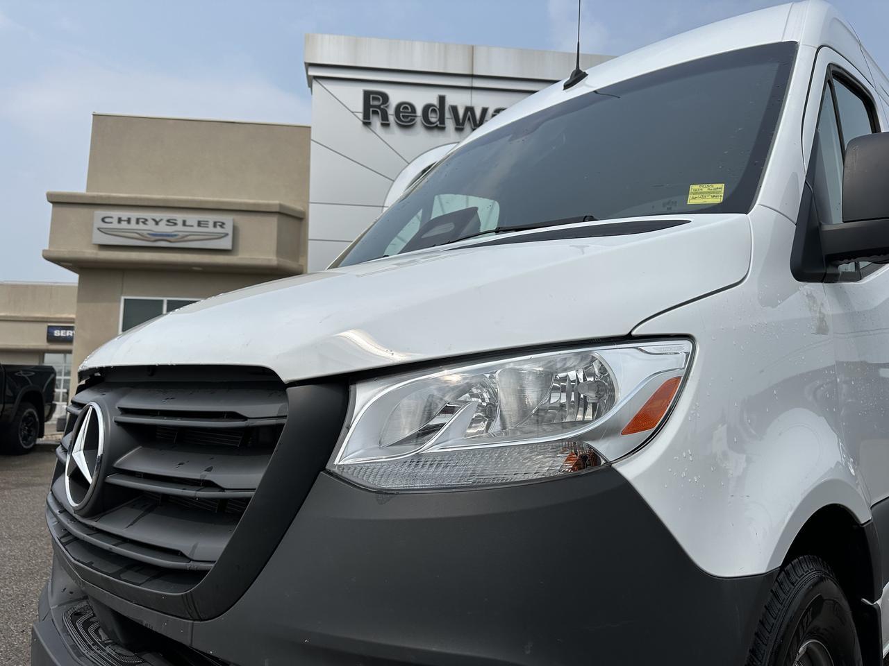 2025 Mercedes-Benz Sprinter Cargo Van 2500 High Roof RWD | 2L Diesel | Heated Seats | Rearview Camera | Low KMs Redwater AB