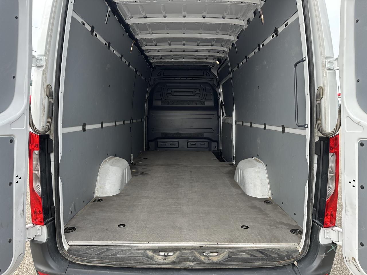 2025 Mercedes-Benz Sprinter Cargo Van 2500 High Roof RWD | 2L Diesel | Heated Seats | Rearview Camera | Low KMs Redwater AB