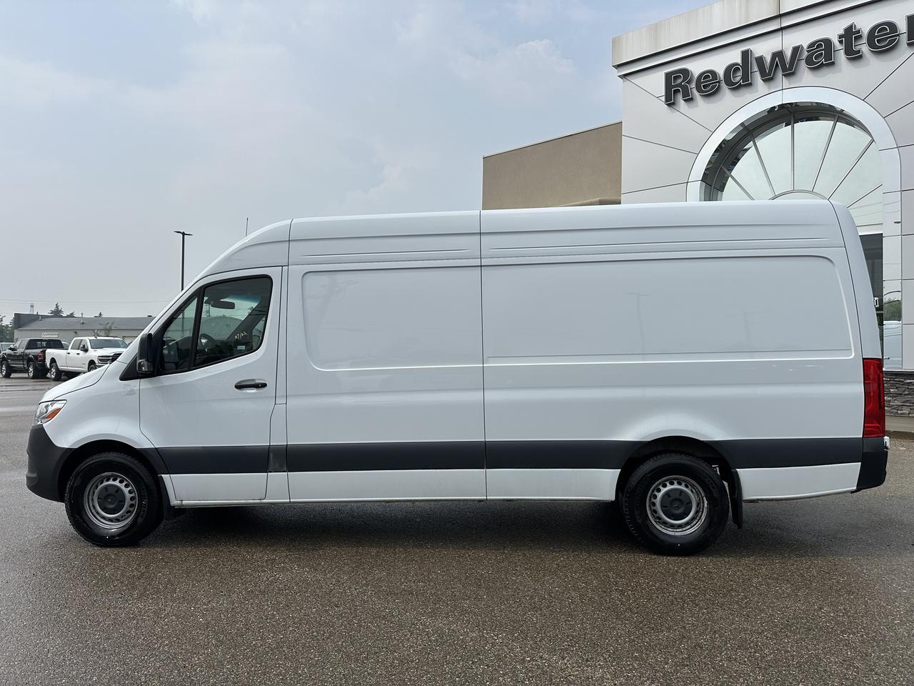 2025 Mercedes-Benz Sprinter Cargo Van 2500 High Roof RWD | 2L Diesel | Heated Seats | Rearview Camera | Low KMs Redwater AB
