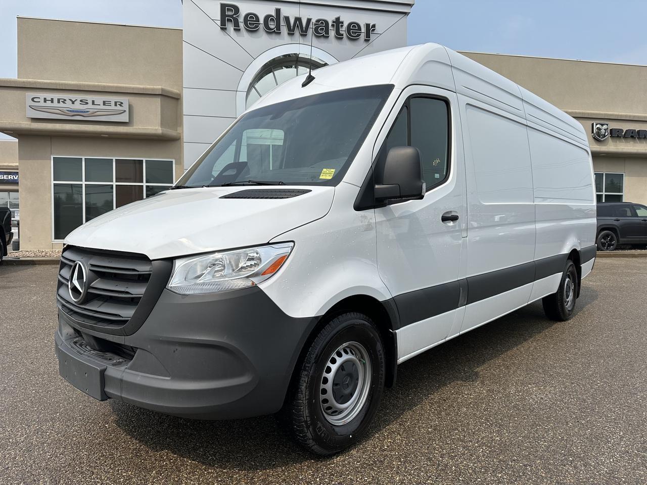 2025 Mercedes-Benz Sprinter Cargo Van 2500 High Roof RWD | 2L Diesel | Heated Seats | Rearview Camera | Low KMs Redwater AB