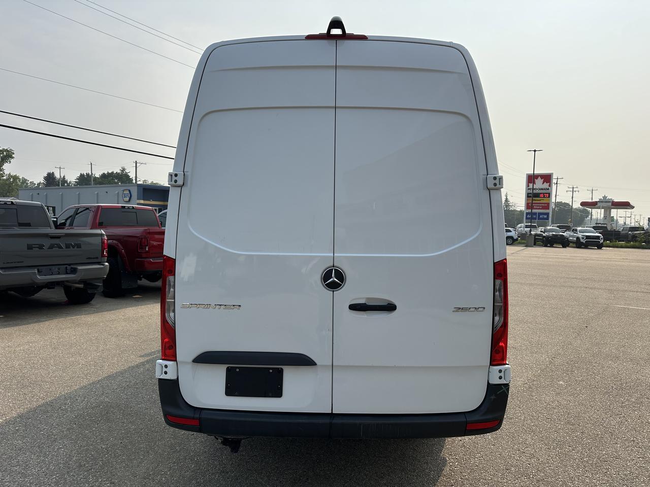 2025 Mercedes-Benz Sprinter Cargo Van 2500 High Roof RWD | Turbo Diesel | Heated Seats | Backup Camera | Low KMs Redwater AB